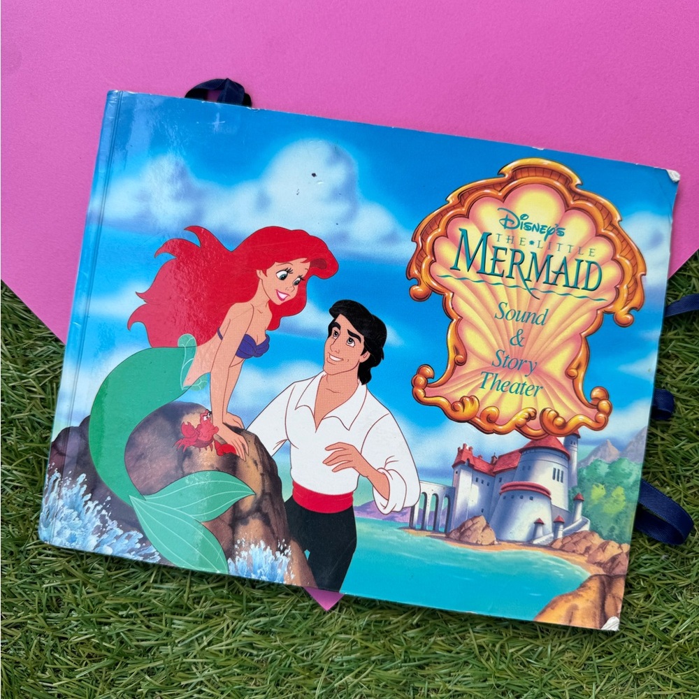 1992 Disney's The Little Mermaid Pop Up Sound & Story Theater Book
